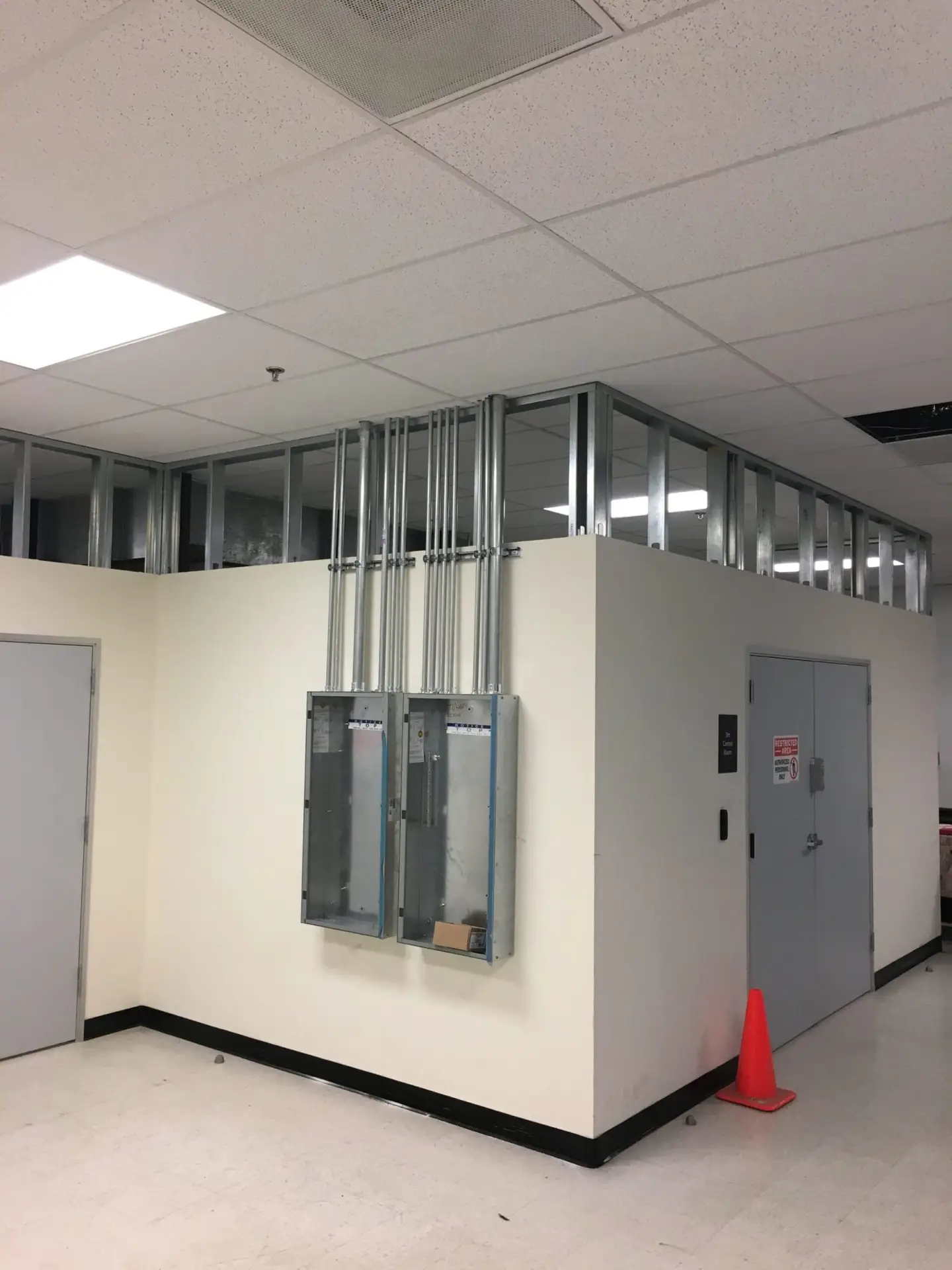 commercial Electricians near you in Santa Clara